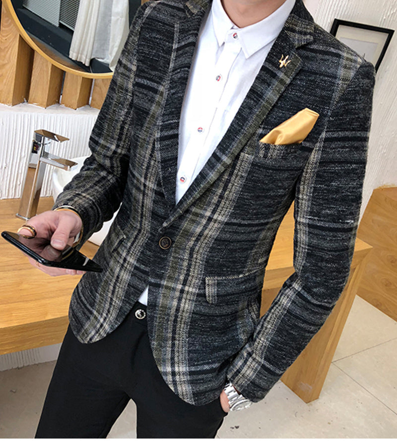 Slim Fit Plaid Blazer