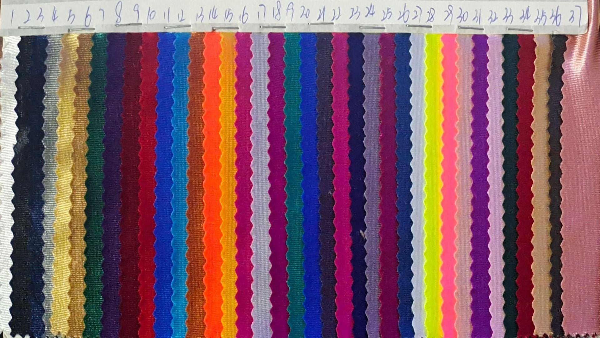 4890183332540,4890183332557,4890183332564